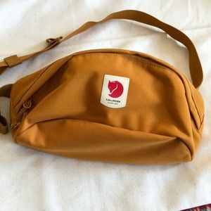 Fjallraven hip pack